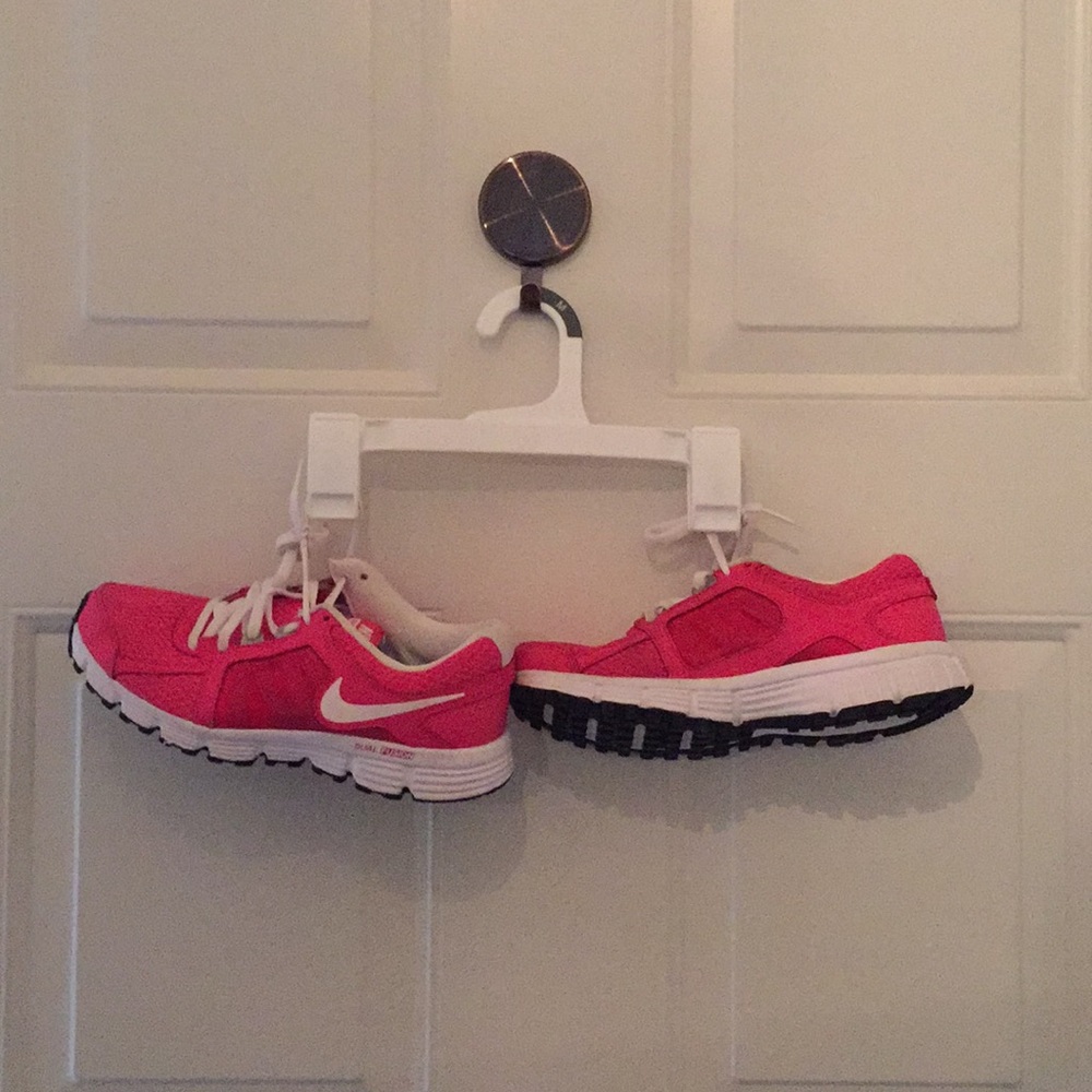 Pink Nike Tennis shoes